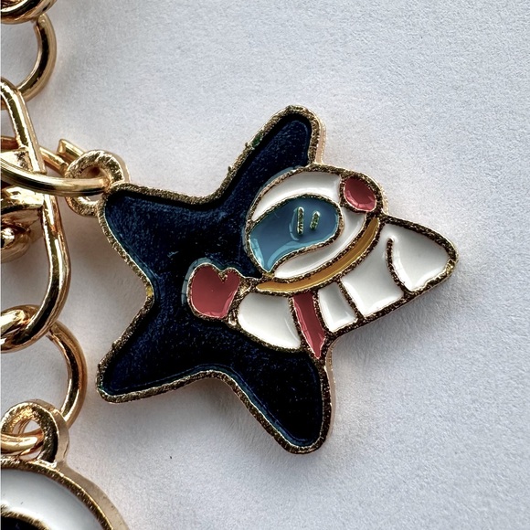 Astronaut Suit Keychain Golden Space Rocket Spacecraft NASA Sci-fi Keyfob Gift - Picture 4 of 7